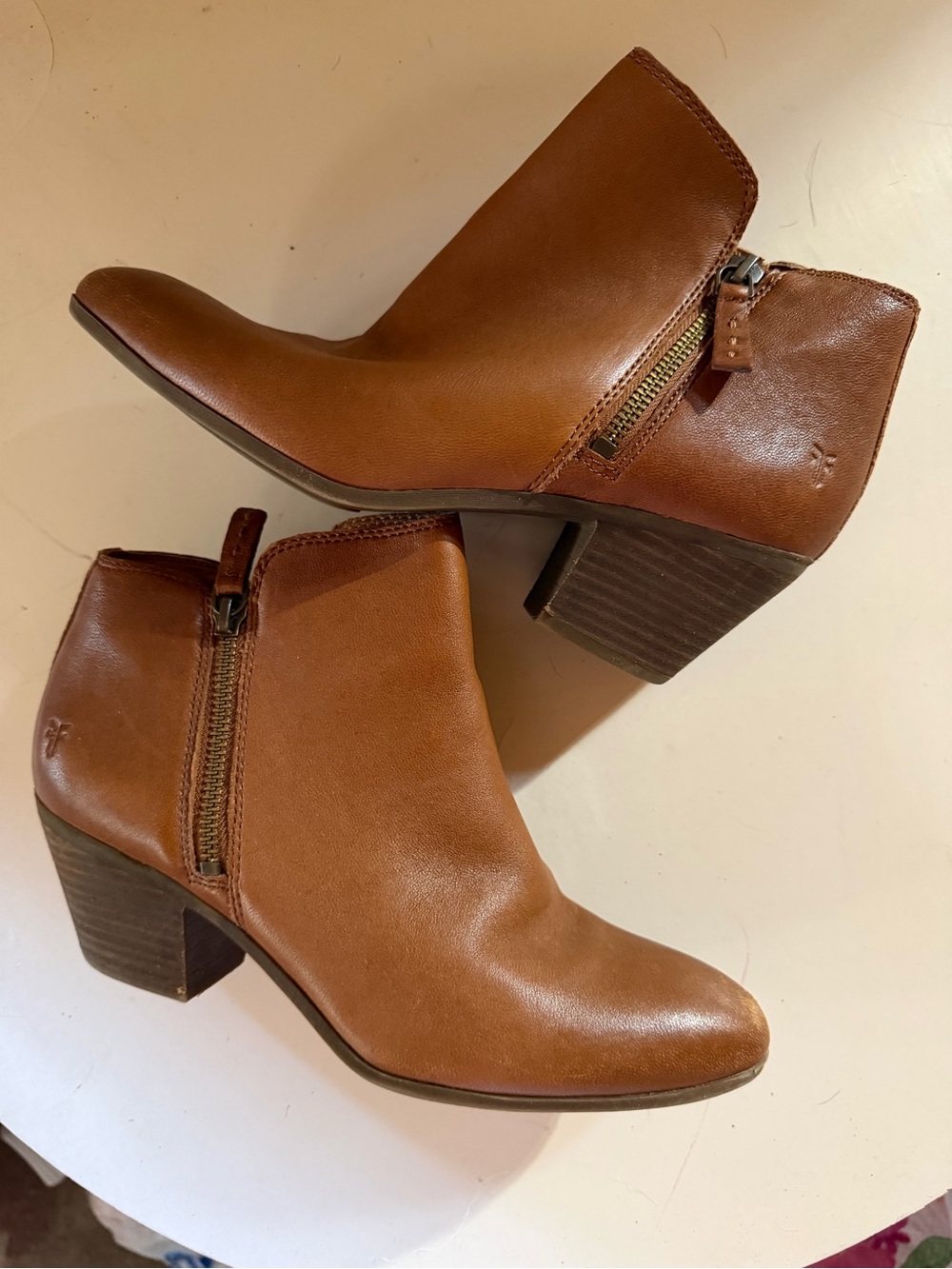 Women's Frye Tan Leather Ankle Booties with Side Zip
